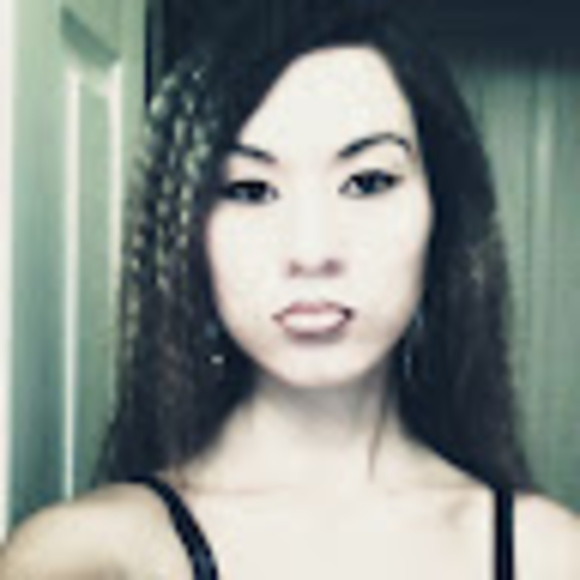 Meet your Posher, Nina - Picture 1 of 1